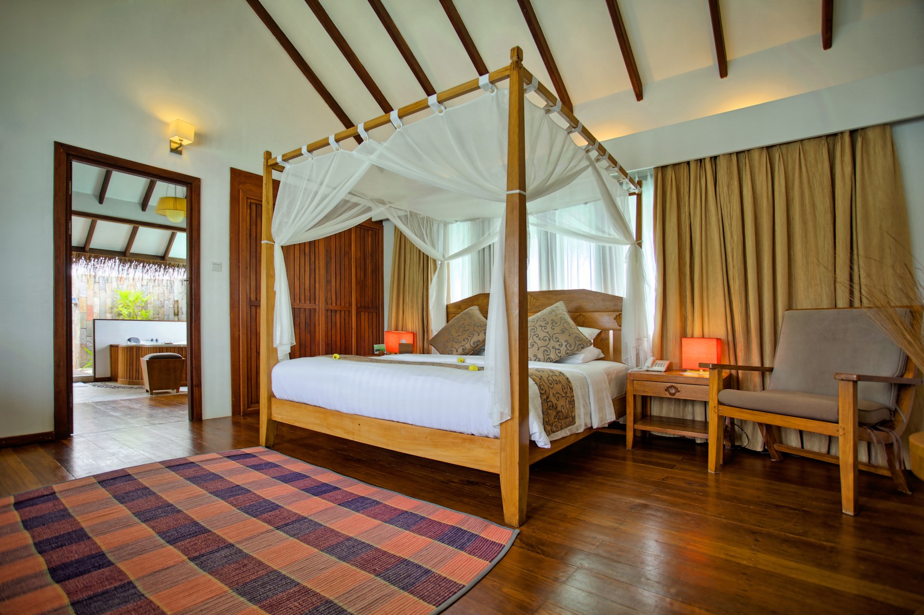 Lagoon Suite